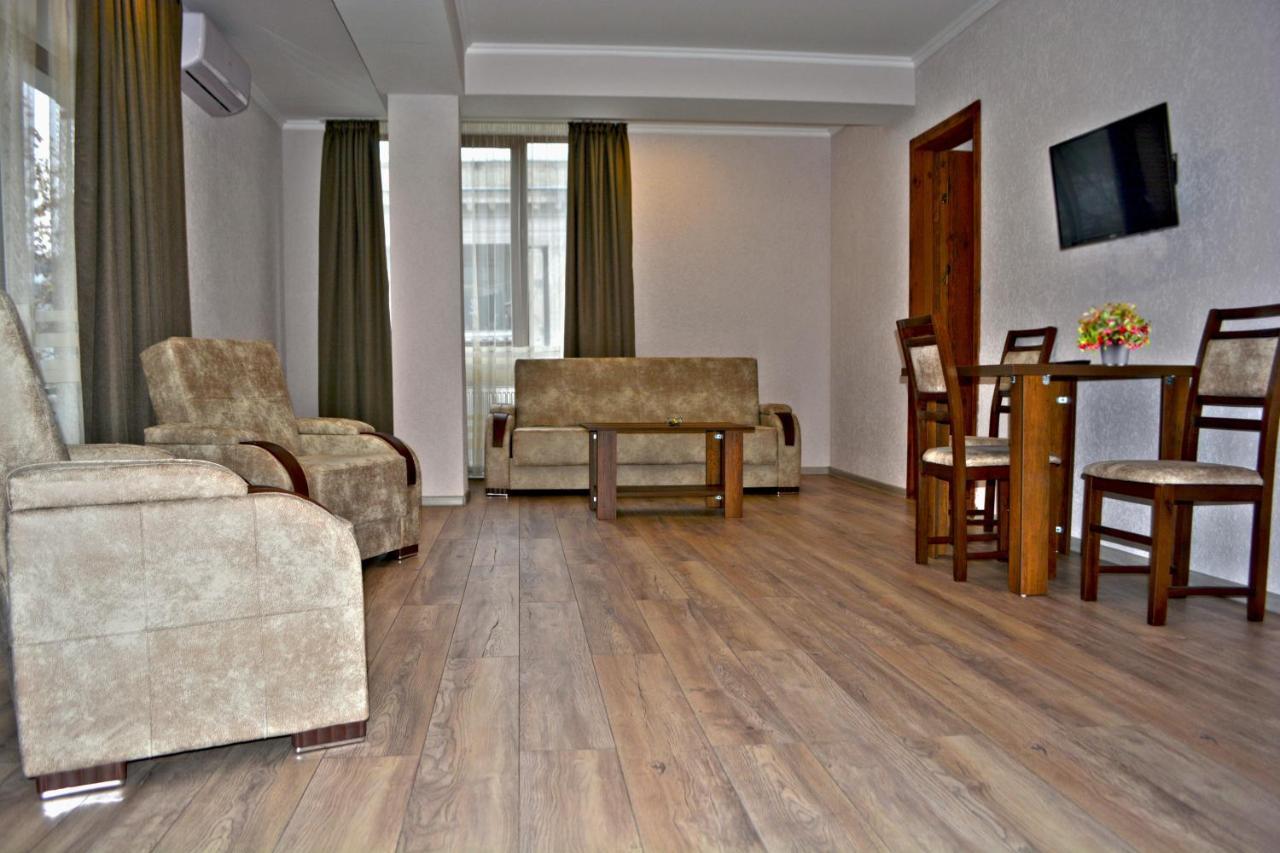 G&G Hotel Tbilissi Extérieur photo